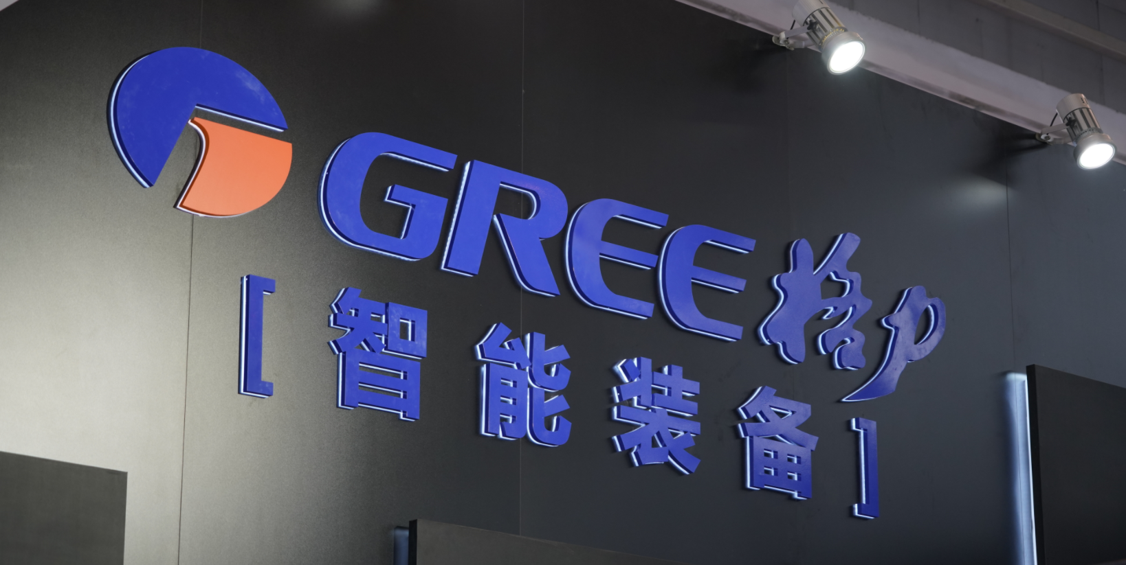 格力的所谓接班人秘书,其实就是董明珠的带货替身