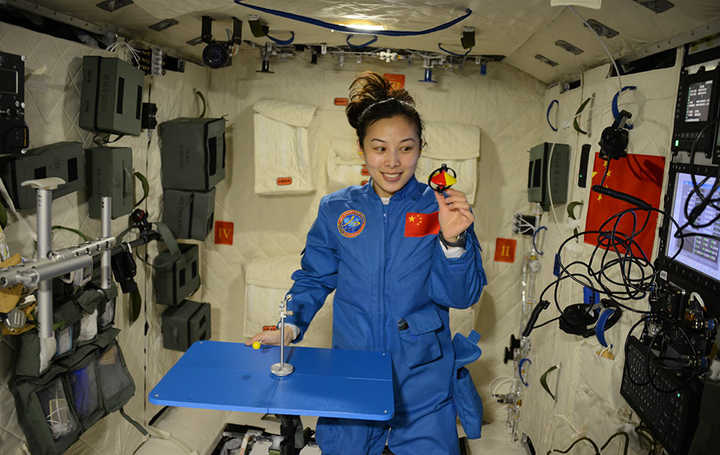 还要太空授课?王亚平称在轨期间还会开展太空课程,都会讲些啥