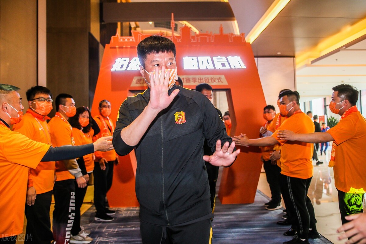 李金羽上位成功!武汉队将迎来什么变化?前队长李行成边缘人物