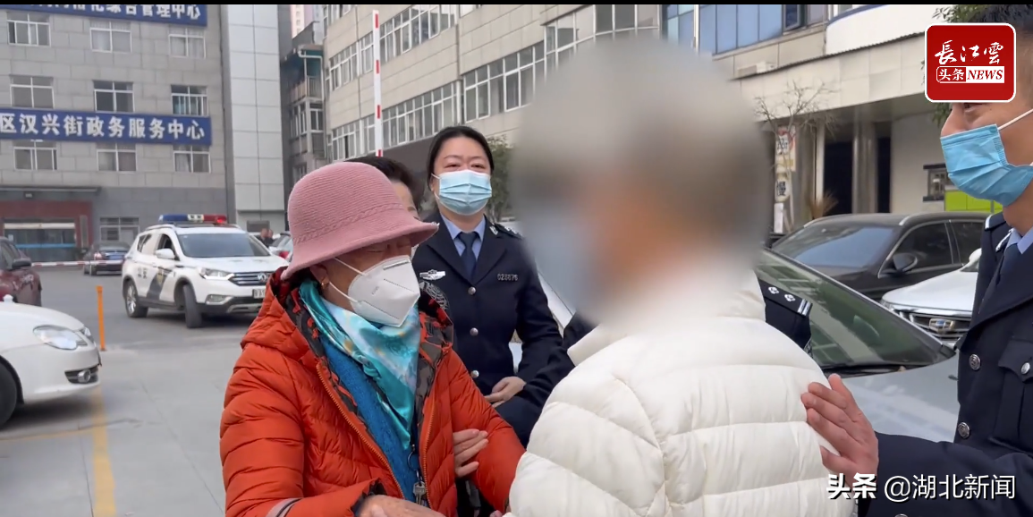 孩子丢失43年终寻回!妈妈含泪致歉:对不起,我把你搞丢了